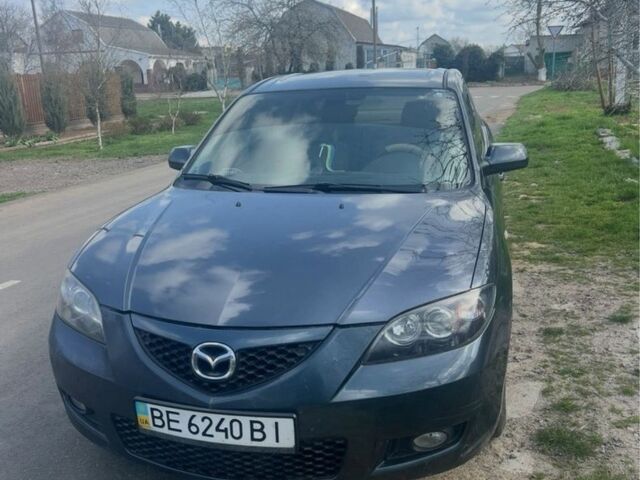 Сірий Мазда 3, об'ємом двигуна 1.6 л та пробігом 205 тис. км за 4400 $, фото 1 на Automoto.ua