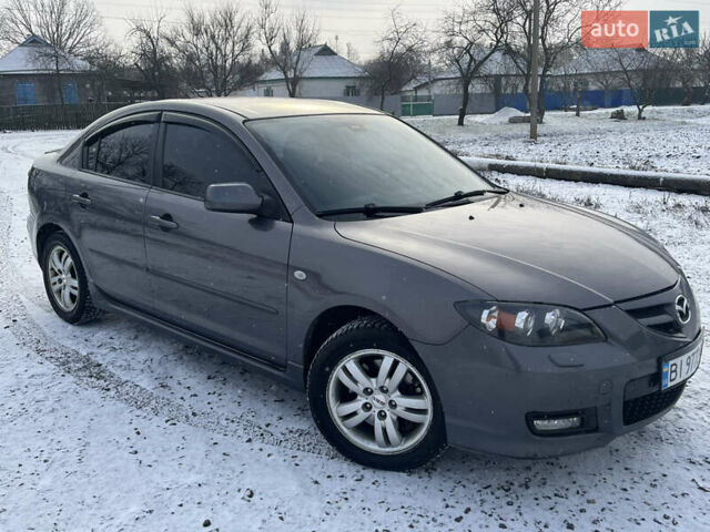 Сірий Мазда 3, об'ємом двигуна 2 л та пробігом 163 тис. км за 4350 $, фото 1 на Automoto.ua