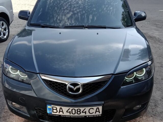 Серый Мазда 3, объемом двигателя 0 л и пробегом 215 тыс. км за 5500 $, фото 1 на Automoto.ua