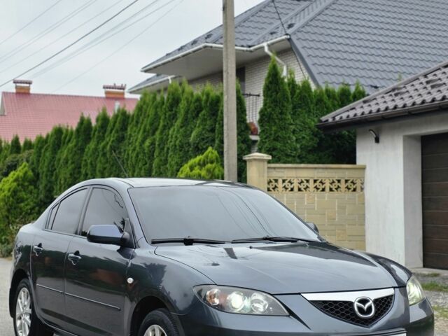 Сірий Мазда 3, об'ємом двигуна 1.6 л та пробігом 307 тис. км за 4749 $, фото 1 на Automoto.ua