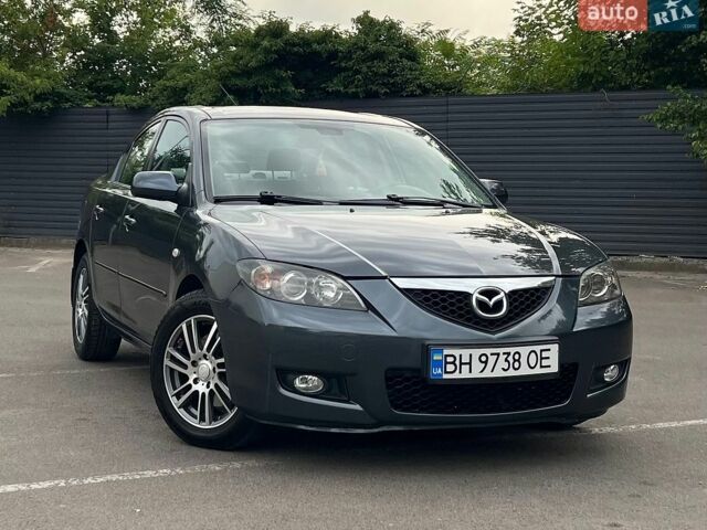 Серый Мазда 3, объемом двигателя 2 л и пробегом 170 тыс. км за 6200 $, фото 1 на Automoto.ua