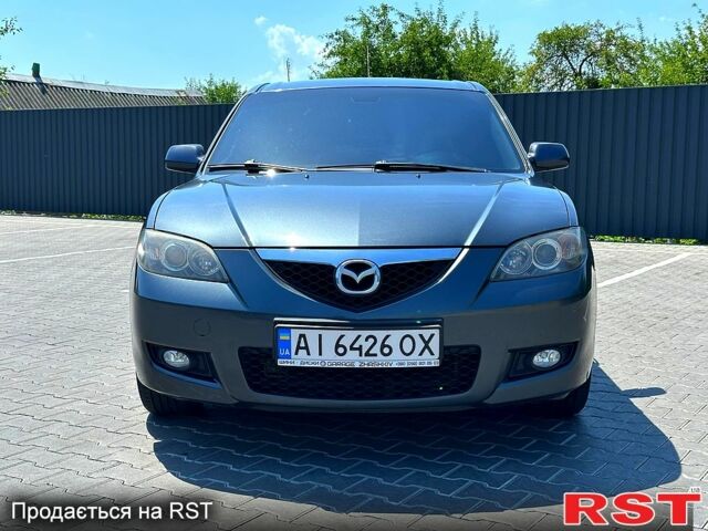 Сірий Мазда 3, об'ємом двигуна 1.6 л та пробігом 302 тис. км за 5600 $, фото 1 на Automoto.ua