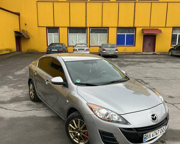 Серый Мазда 3, объемом двигателя 1.6 л и пробегом 230 тыс. км за 5498 $, фото 1 на Automoto.ua