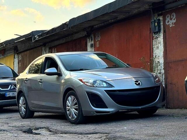 Серый Мазда 3, объемом двигателя 2 л и пробегом 152 тыс. км за 7500 $, фото 1 на Automoto.ua