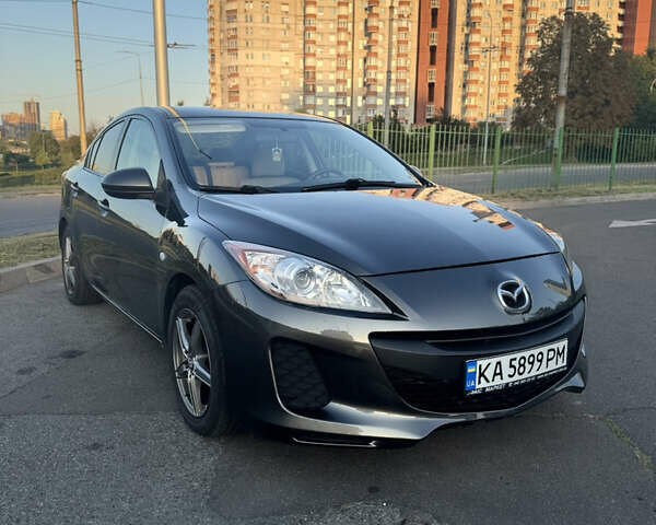 Сірий Мазда 3, об'ємом двигуна 2 л та пробігом 137 тис. км за 7300 $, фото 1 на Automoto.ua