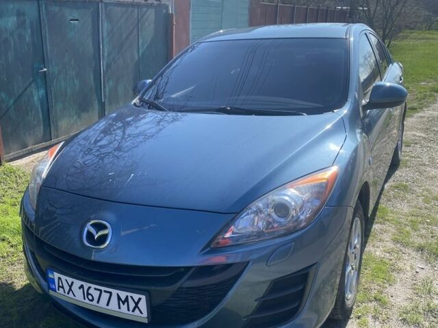 Сірий Мазда 3, об'ємом двигуна 1.6 л та пробігом 180 тис. км за 6300 $, фото 1 на Automoto.ua