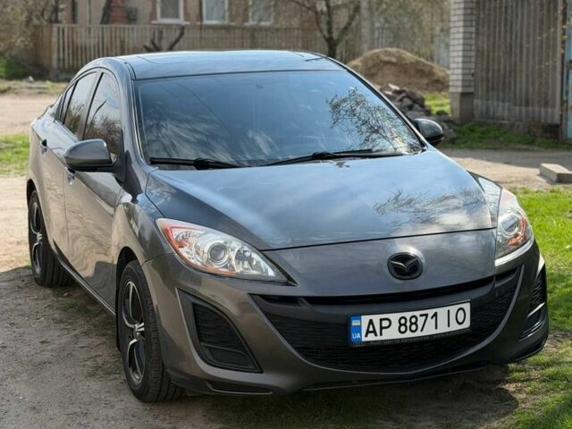 Серый Мазда 3, объемом двигателя 2 л и пробегом 162 тыс. км за 6700 $, фото 1 на Automoto.ua