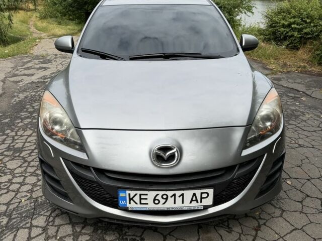 Сірий Мазда 3, об'ємом двигуна 1.6 л та пробігом 173 тис. км за 6500 $, фото 1 на Automoto.ua