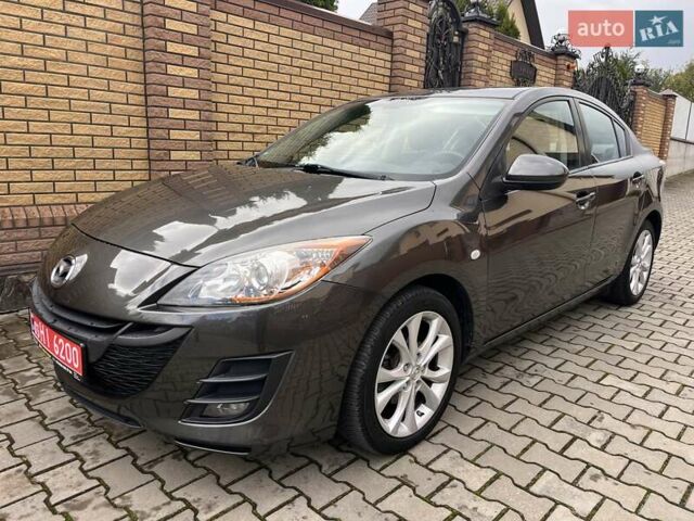 Сірий Мазда 3, об'ємом двигуна 1.6 л та пробігом 196 тис. км за 7950 $, фото 1 на Automoto.ua