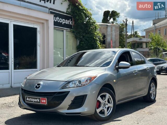 Сірий Мазда 3, об'ємом двигуна 2 л та пробігом 270 тис. км за 6840 $, фото 1 на Automoto.ua