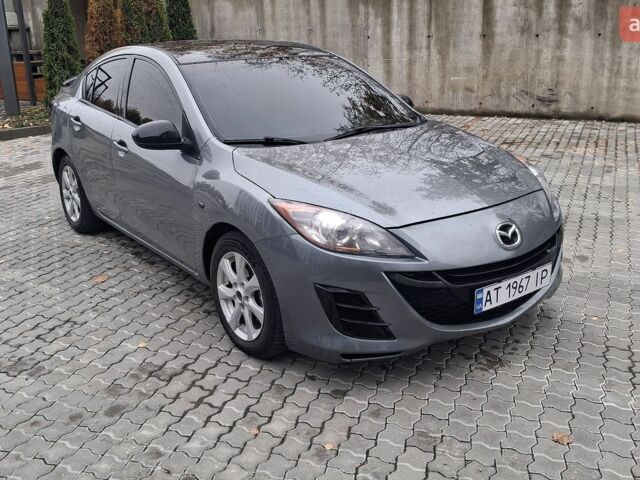 Сірий Мазда 3, об'ємом двигуна 1.6 л та пробігом 230 тис. км за 6000 $, фото 1 на Automoto.ua