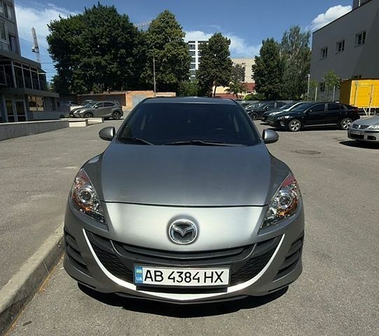 Сірий Мазда 3, об'ємом двигуна 2 л та пробігом 270 тис. км за 7000 $, фото 1 на Automoto.ua