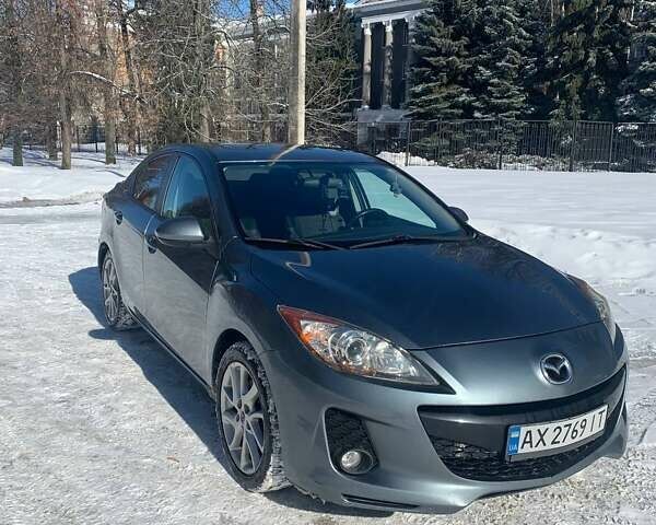 Сірий Мазда 3, об'ємом двигуна 2.49 л та пробігом 215 тис. км за 8000 $, фото 1 на Automoto.ua