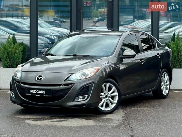 Сірий Мазда 3, об'ємом двигуна 2.49 л та пробігом 182 тис. км за 6999 $, фото 1 на Automoto.ua