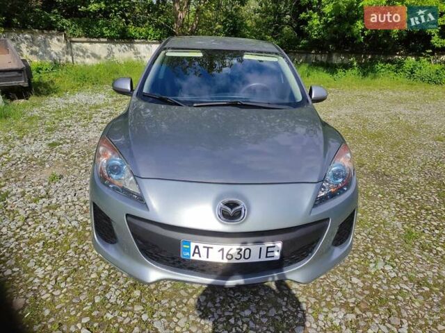 Серый Мазда 3, объемом двигателя 2 л и пробегом 122 тыс. км за 7800 $, фото 1 на Automoto.ua