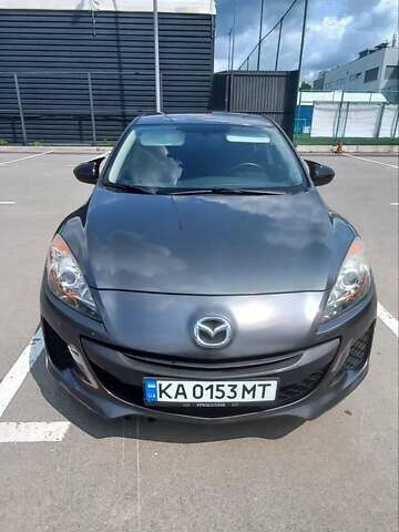 Сірий Мазда 3, об'ємом двигуна 1.6 л та пробігом 135 тис. км за 8300 $, фото 1 на Automoto.ua