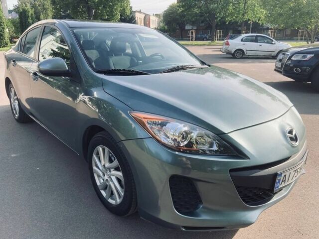 Сірий Мазда 3, об'ємом двигуна 2 л та пробігом 200 тис. км за 6400 $, фото 1 на Automoto.ua