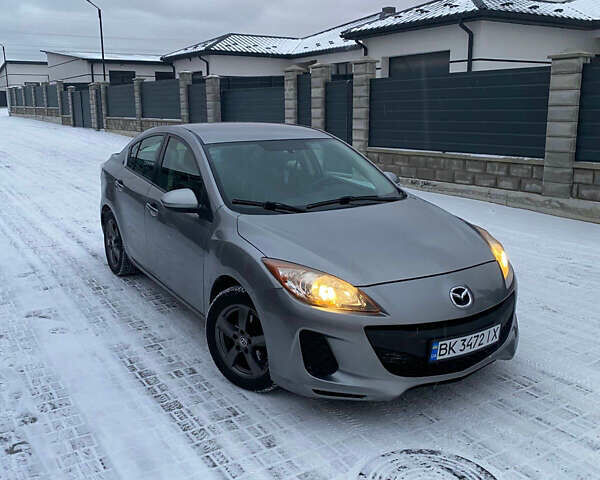 Сірий Мазда 3, об'ємом двигуна 2 л та пробігом 135 тис. км за 7500 $, фото 1 на Automoto.ua