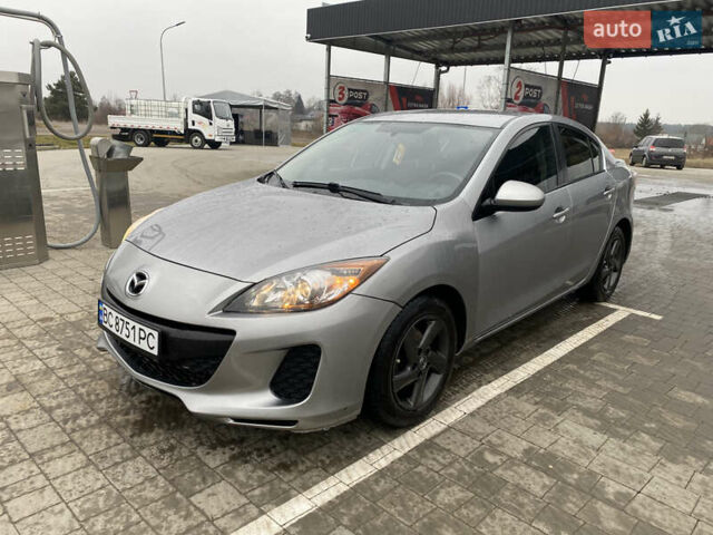 Серый Мазда 3, объемом двигателя 2 л и пробегом 200 тыс. км за 6999 $, фото 1 на Automoto.ua