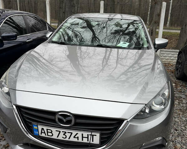 Серый Мазда 3, объемом двигателя 1.6 л и пробегом 126 тыс. км за 8900 $, фото 1 на Automoto.ua