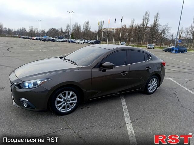 Серый Мазда 3, объемом двигателя 2 л и пробегом 0 тыс. км за 9500 $, фото 1 на Automoto.ua