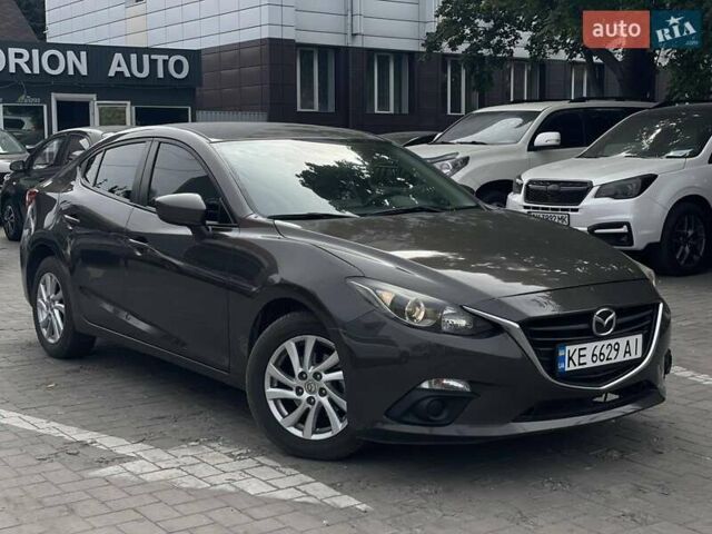 Серый Мазда 3, объемом двигателя 2 л и пробегом 173 тыс. км за 9700 $, фото 1 на Automoto.ua
