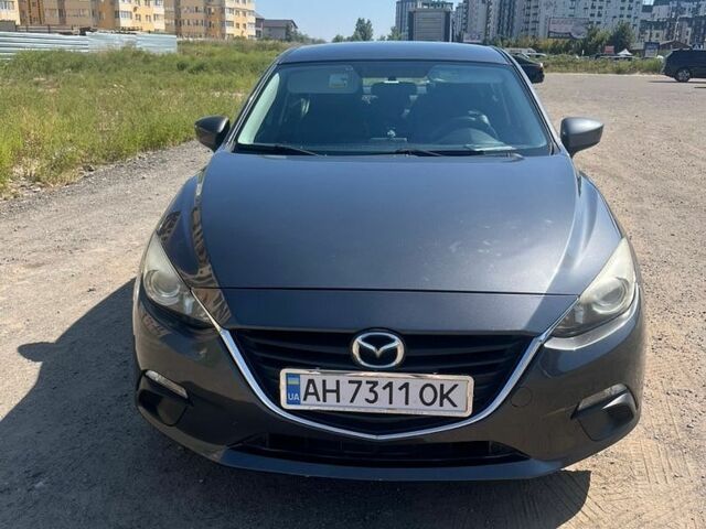 Серый Мазда 3, объемом двигателя 2 л и пробегом 200 тыс. км за 8500 $, фото 1 на Automoto.ua