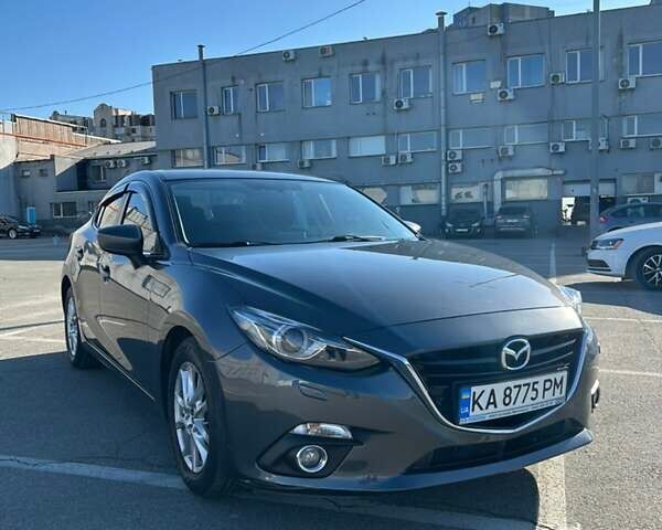 Серый Мазда 3, объемом двигателя 1.5 л и пробегом 83 тыс. км за 14000 $, фото 1 на Automoto.ua