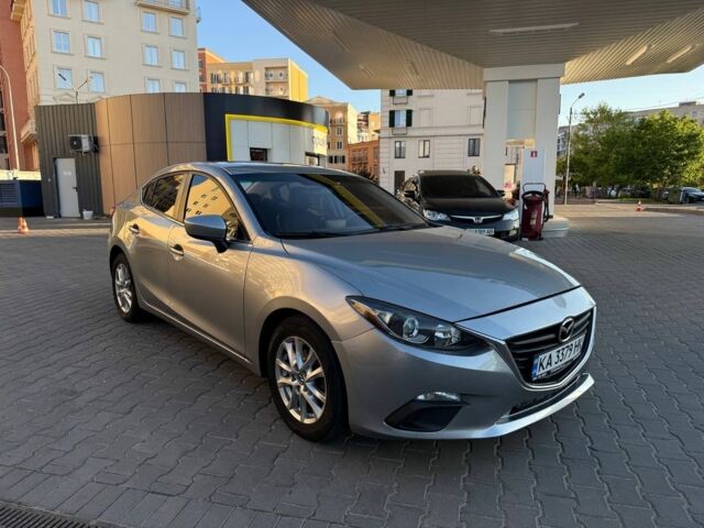 Серый Мазда 3, объемом двигателя 2 л и пробегом 219 тыс. км за 8500 $, фото 1 на Automoto.ua