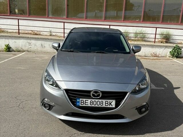 Серый Мазда 3, объемом двигателя 2 л и пробегом 136 тыс. км за 11200 $, фото 1 на Automoto.ua