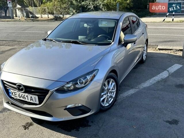Серый Мазда 3, объемом двигателя 2 л и пробегом 147 тыс. км за 10900 $, фото 1 на Automoto.ua