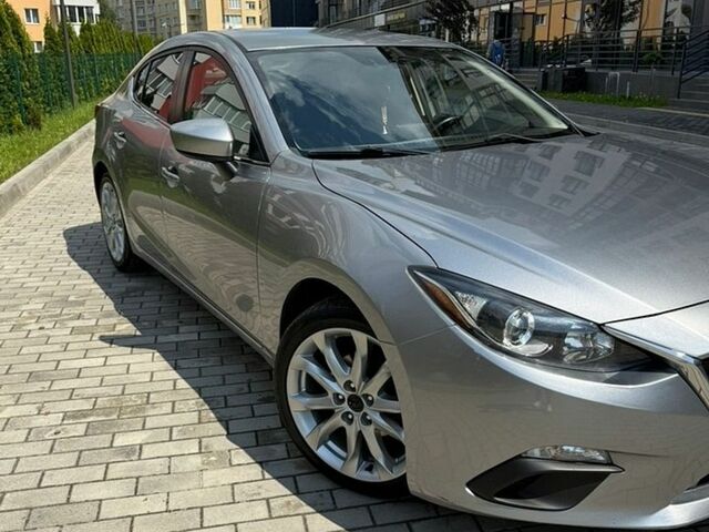 Серый Мазда 3, объемом двигателя 2 л и пробегом 225 тыс. км за 10000 $, фото 1 на Automoto.ua