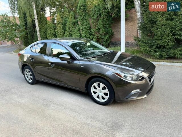 Серый Мазда 3, объемом двигателя 2 л и пробегом 158 тыс. км за 9900 $, фото 1 на Automoto.ua