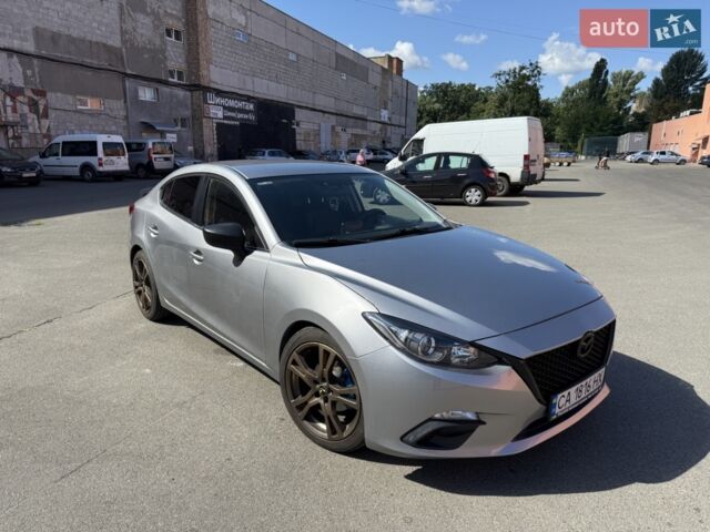 Сірий Мазда 3, об'ємом двигуна 2 л та пробігом 213 тис. км за 12500 $, фото 1 на Automoto.ua