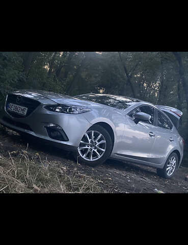 Серый Мазда 3, объемом двигателя 2 л и пробегом 164 тыс. км за 10500 $, фото 1 на Automoto.ua