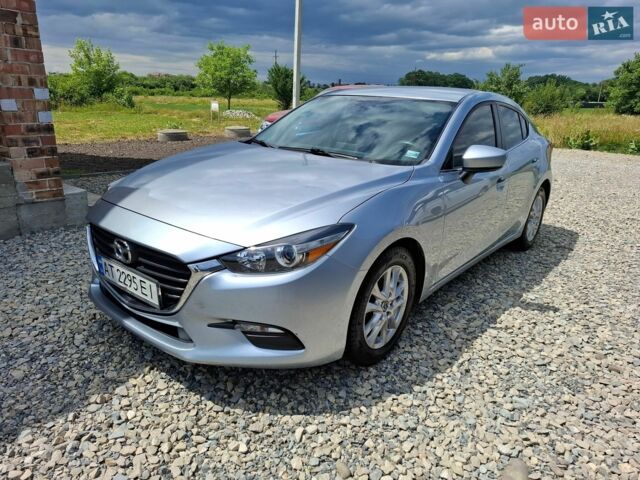 Серый Мазда 3, объемом двигателя 2 л и пробегом 173 тыс. км за 9900 $, фото 1 на Automoto.ua