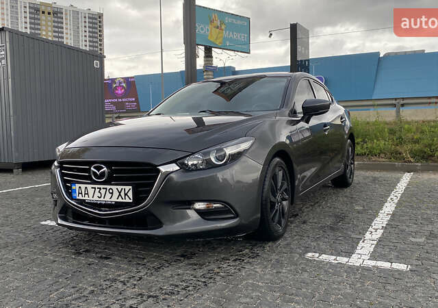 Сірий Мазда 3, об'ємом двигуна 2 л та пробігом 127 тис. км за 12500 $, фото 1 на Automoto.ua