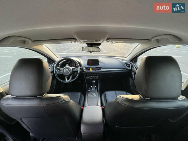 Серый Мазда 3, объемом двигателя 2 л и пробегом 80 тыс. км за 15900 $, фото 1 на Automoto.ua