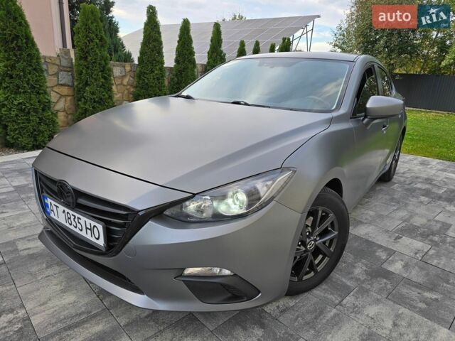 Серый Мазда 3, объемом двигателя 2 л и пробегом 193 тыс. км за 8999 $, фото 1 на Automoto.ua