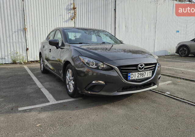 Серый Мазда 3, объемом двигателя 2 л и пробегом 171 тыс. км за 11800 $, фото 1 на Automoto.ua