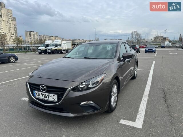 Серый Мазда 3, объемом двигателя 2 л и пробегом 155 тыс. км за 10900 $, фото 1 на Automoto.ua