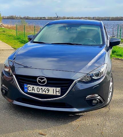Сірий Мазда 3, об'ємом двигуна 1.5 л та пробігом 117 тис. км за 12900 $, фото 1 на Automoto.ua