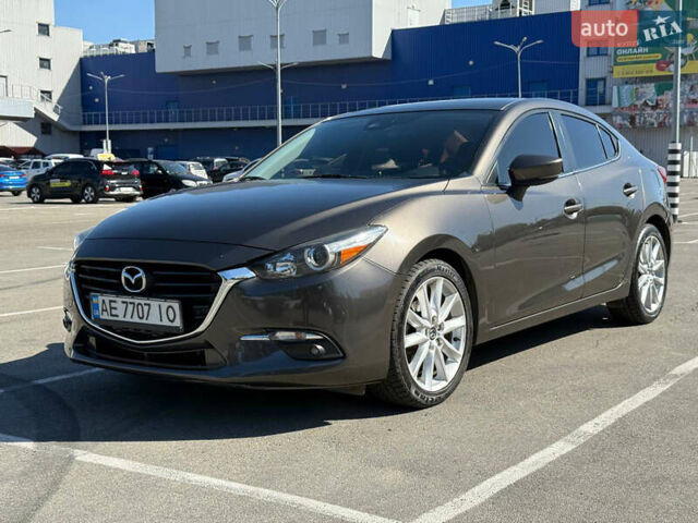 Серый Мазда 3, объемом двигателя 2 л и пробегом 117 тыс. км за 12700 $, фото 1 на Automoto.ua