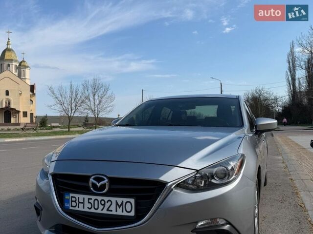 Серый Мазда 3, объемом двигателя 2 л и пробегом 144 тыс. км за 11500 $, фото 1 на Automoto.ua