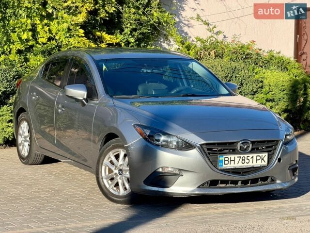 Серый Мазда 3, объемом двигателя 2 л и пробегом 218 тыс. км за 8900 $, фото 1 на Automoto.ua