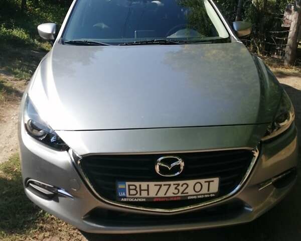 Сірий Мазда 3, об'ємом двигуна 0 л та пробігом 46 тис. км за 13000 $, фото 1 на Automoto.ua