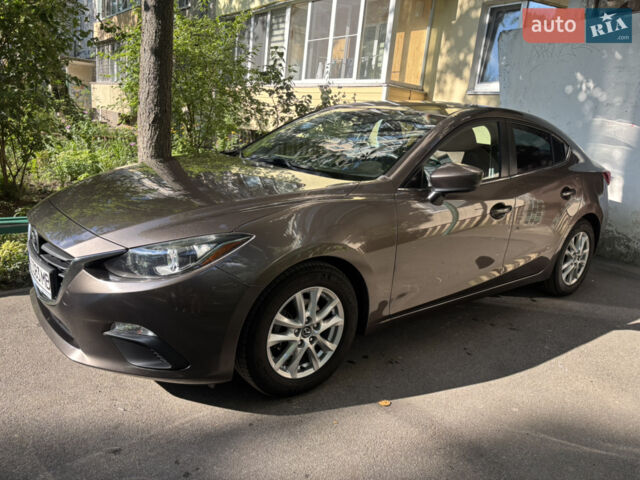 Серый Мазда 3, объемом двигателя 2 л и пробегом 111 тыс. км за 12300 $, фото 1 на Automoto.ua