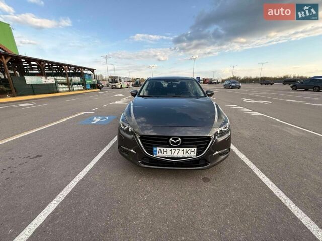 Серый Мазда 3, объемом двигателя 1.5 л и пробегом 85 тыс. км за 13200 $, фото 1 на Automoto.ua