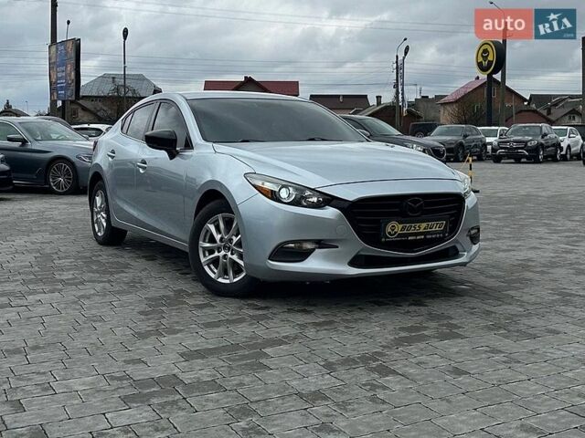 Серый Мазда 3, объемом двигателя 2 л и пробегом 120 тыс. км за 11900 $, фото 1 на Automoto.ua