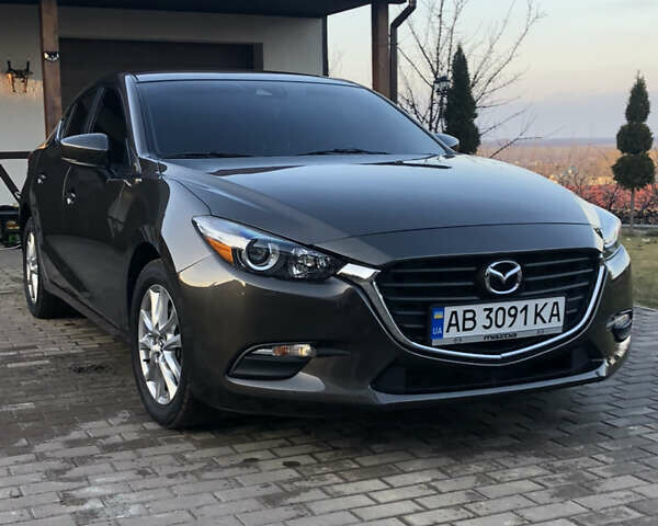 Сірий Мазда 3, об'ємом двигуна 2 л та пробігом 42 тис. км за 14700 $, фото 1 на Automoto.ua